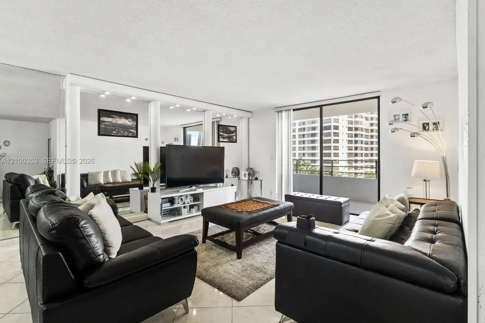 600 Three Islands Blvd # 612, Hallandale Beach FL 33009 photo 2
