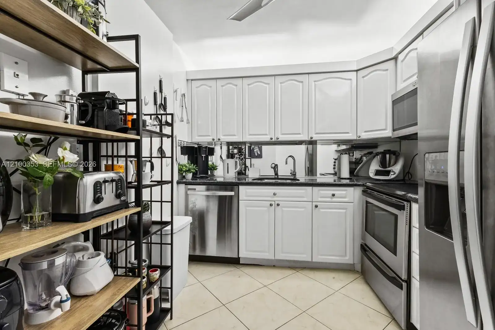 600 Three Islands Blvd # 612, Hallandale Beach FL 33009 photo 5