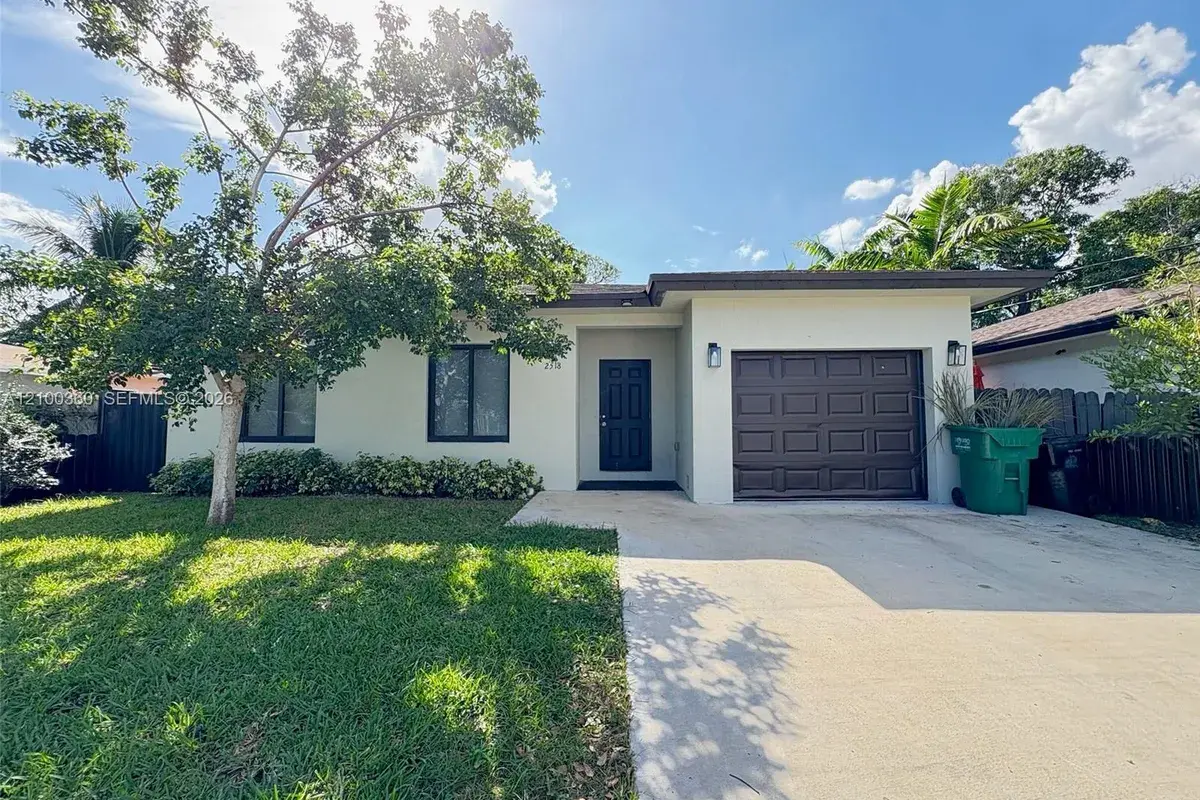2518 NW 9th Pl, Fort Lauderdale FL 33311