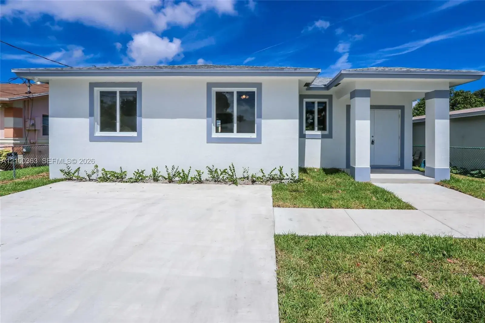 806 NW 5th Ave, Hallandale Beach FL 33009