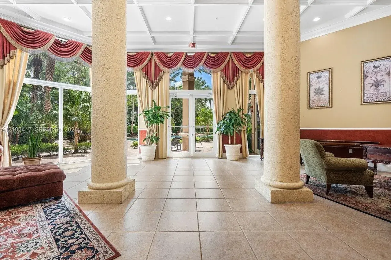 17150 N Bay Rd # 2319, Sunny Isles Beach FL 33160
