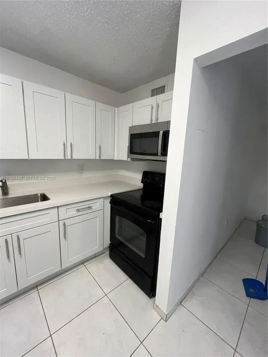 7430 SW 153rd Pl # 1, Miami FL 33193