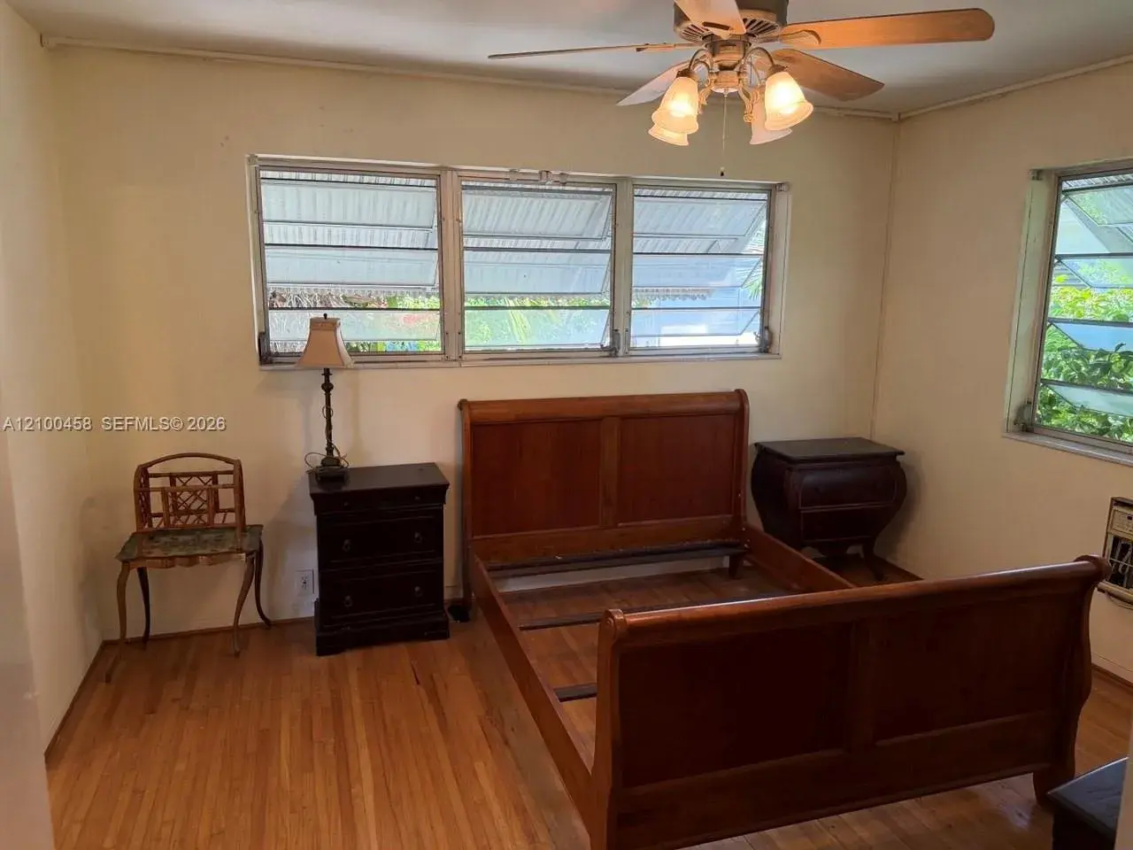 7915 Byron Ave # 4, Miami Beach FL 33141