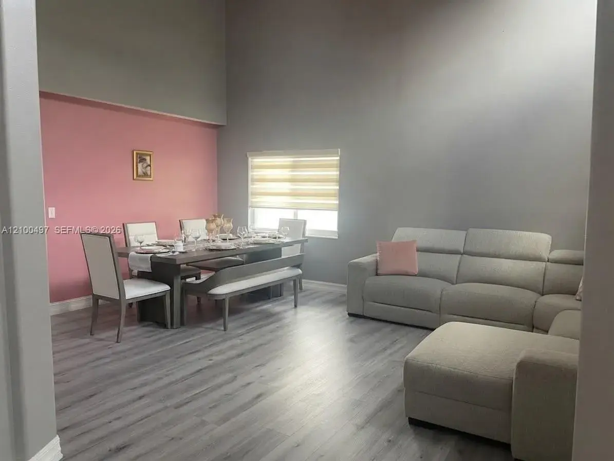 2400 SW 106th Ave, Miramar FL 33025