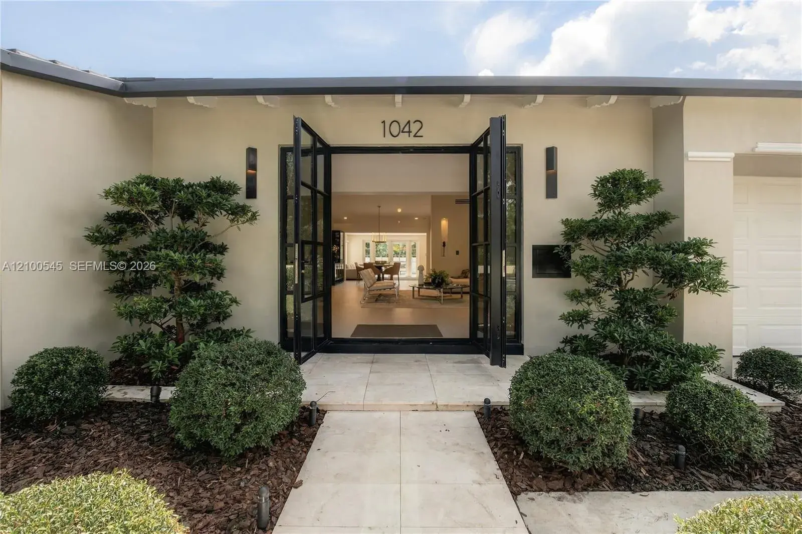 1042 NE 95th St, Miami Shores FL 33138