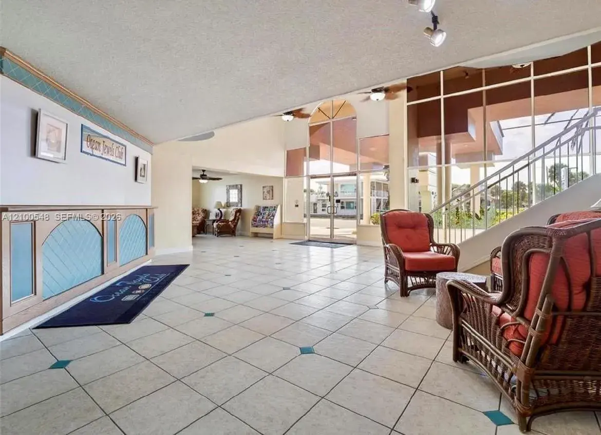 935 Atlantic Av # 255, Other City - In The State Of Florida FL 32118