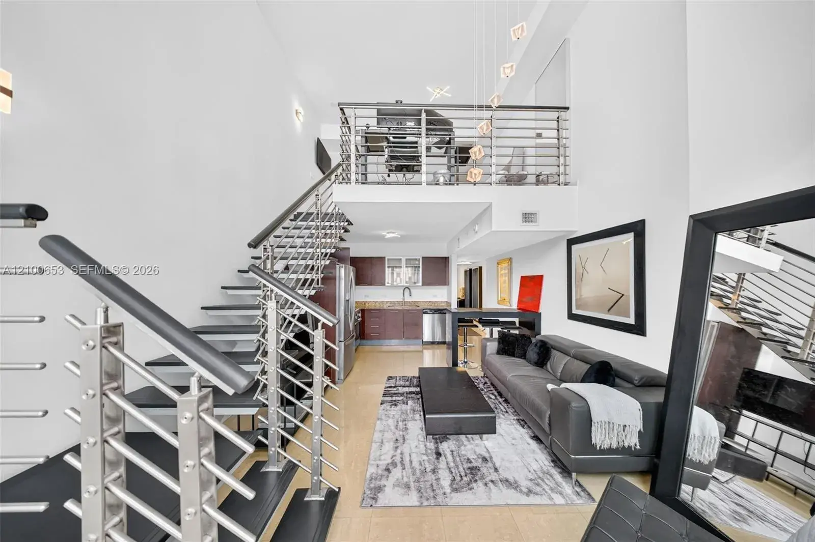 41 SE 5th St # 2011, Miami FL 33131