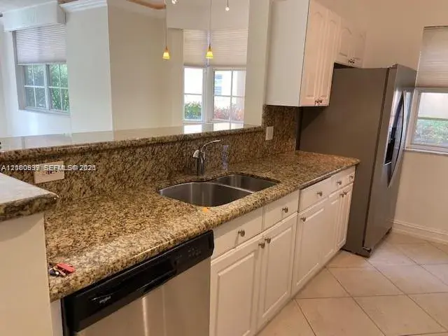 19999 E Country Club Dr # 1107, Aventura FL 33180