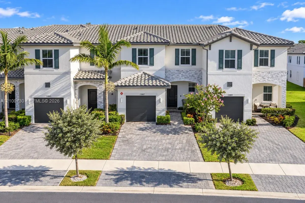 11887 NW 47th Mnr, Coral Springs FL 33076