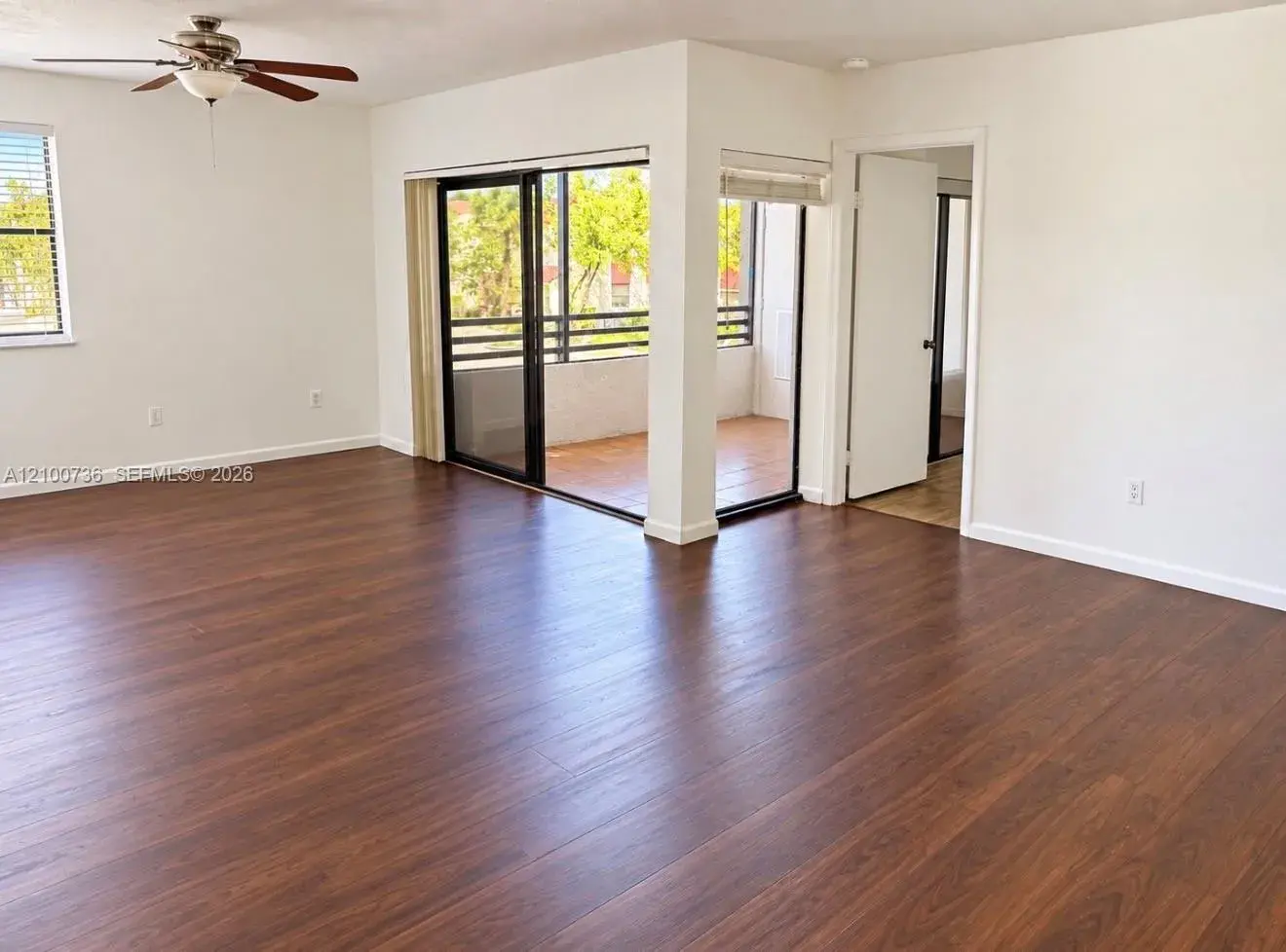 1128 N Hiatus Rd # 1128, Pembroke Pines FL 33026