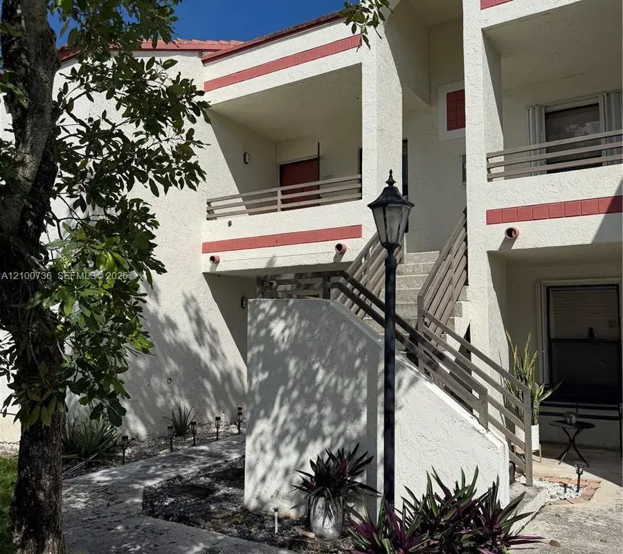 1128 N Hiatus Rd # 1128, Pembroke Pines FL 33026