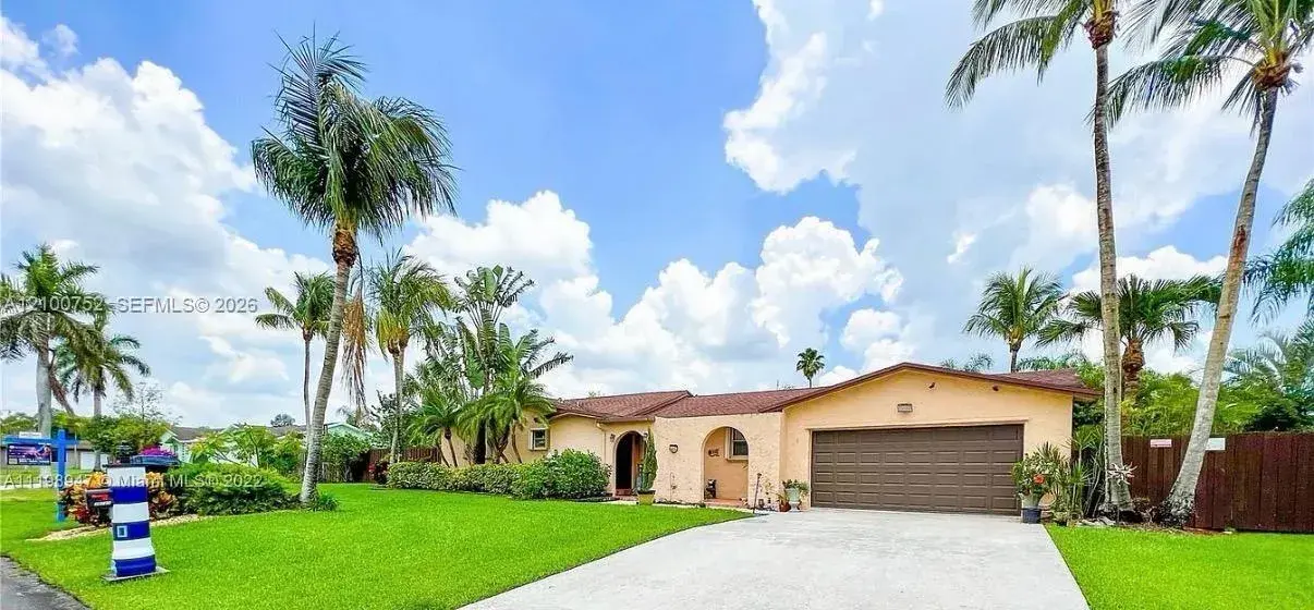 28125 SW 158th Pl, Homestead FL 33033