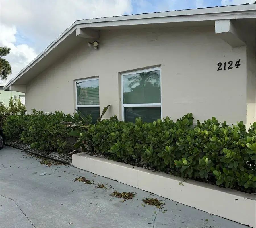2124 NW 7th Ct # 2, Fort Lauderdale FL 33311