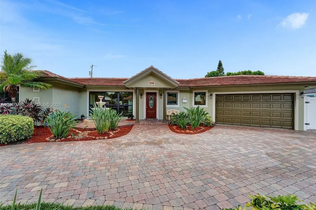 2756 NE 33rd St, Fort Lauderdale FL 33306