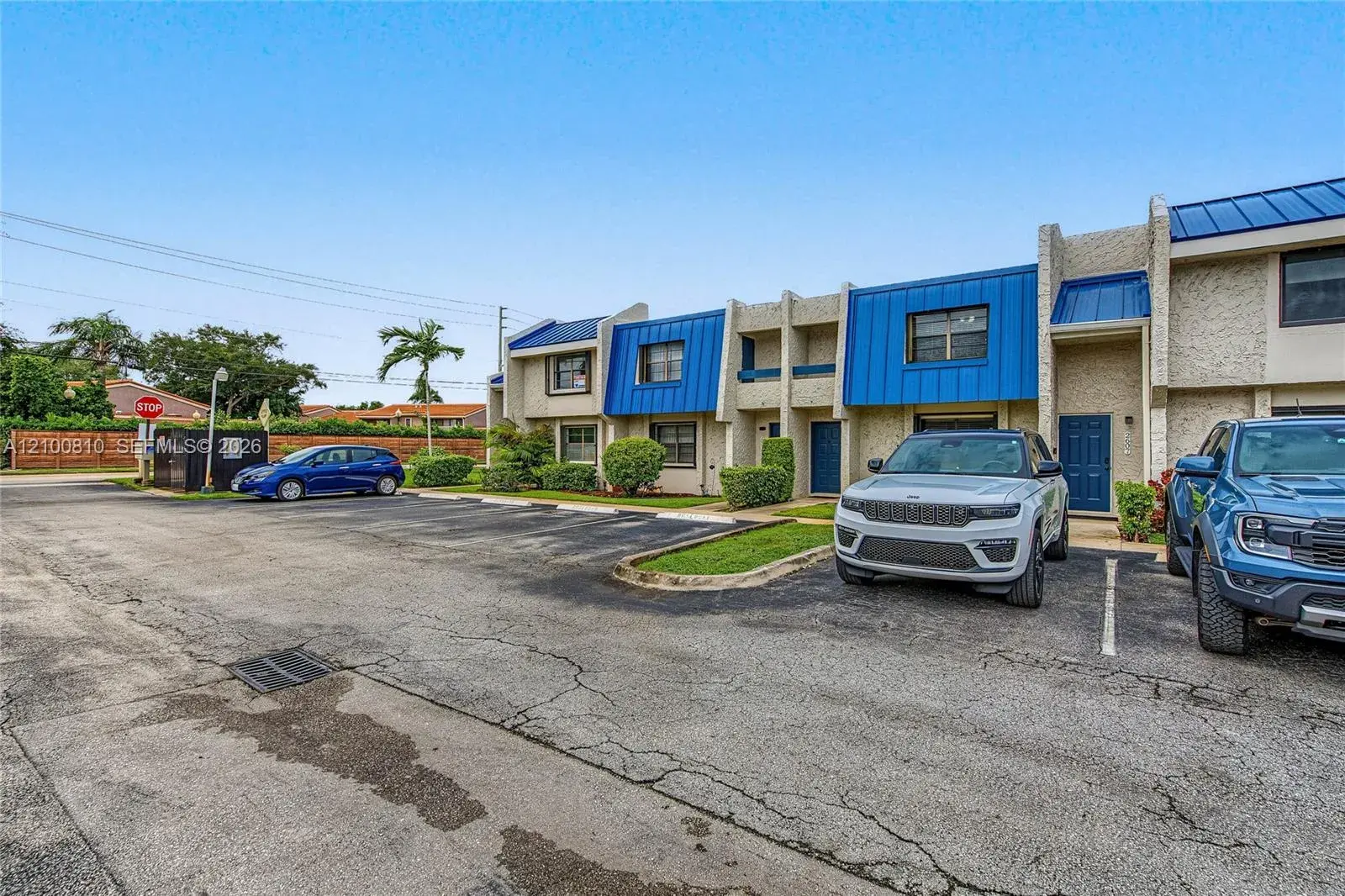 2607 N 40th Ave, Hollywood FL 33021