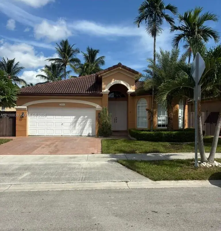 7901 NW 113th Pl, Doral FL 33178