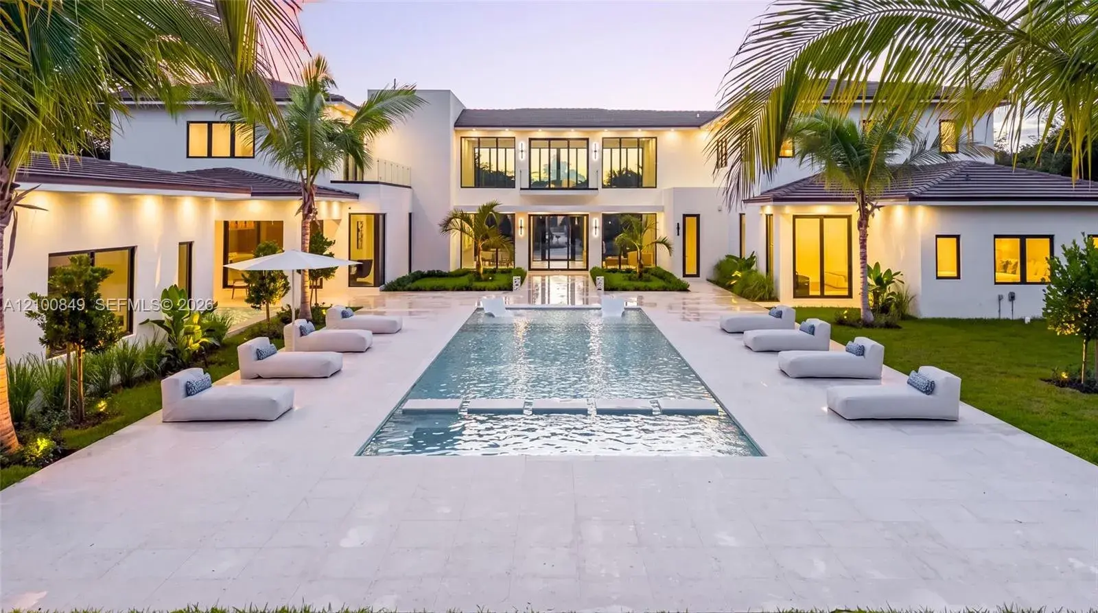 13805 Old Cutler Rd, Palmetto Bay FL 33158
