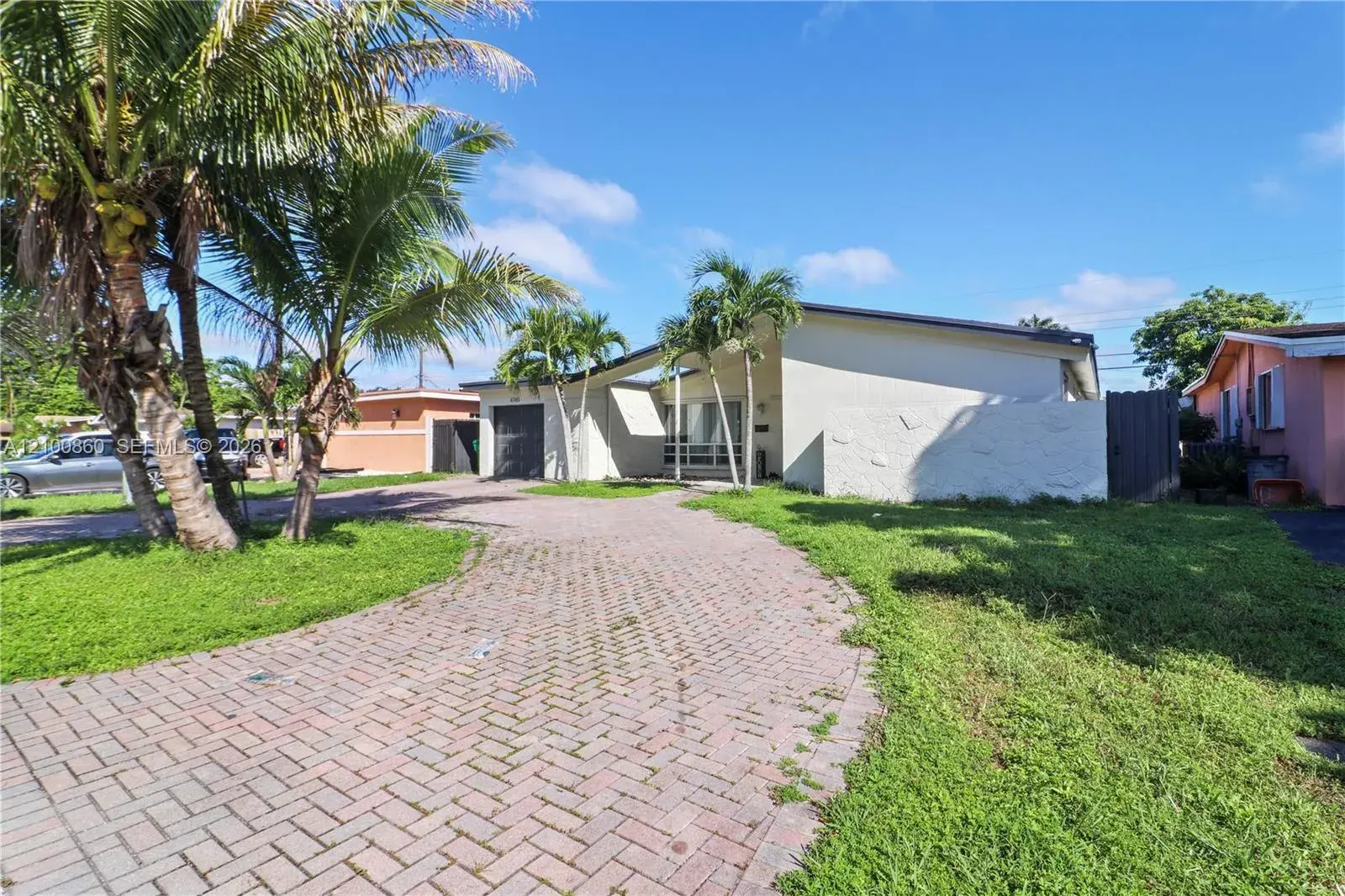6765 Ixora Dr, Miramar FL 33023