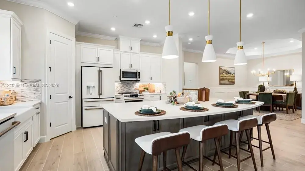 15345 Giardino Drive Unit 201, Naples FL 34114