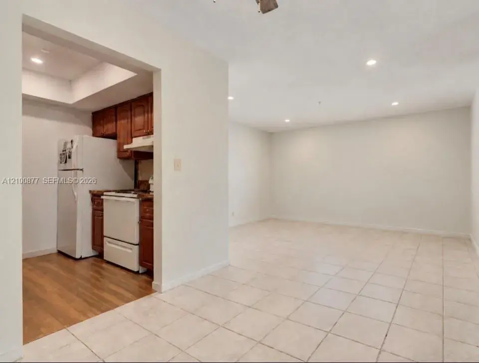 1213 SE 1st St # 3, Fort Lauderdale FL 33301