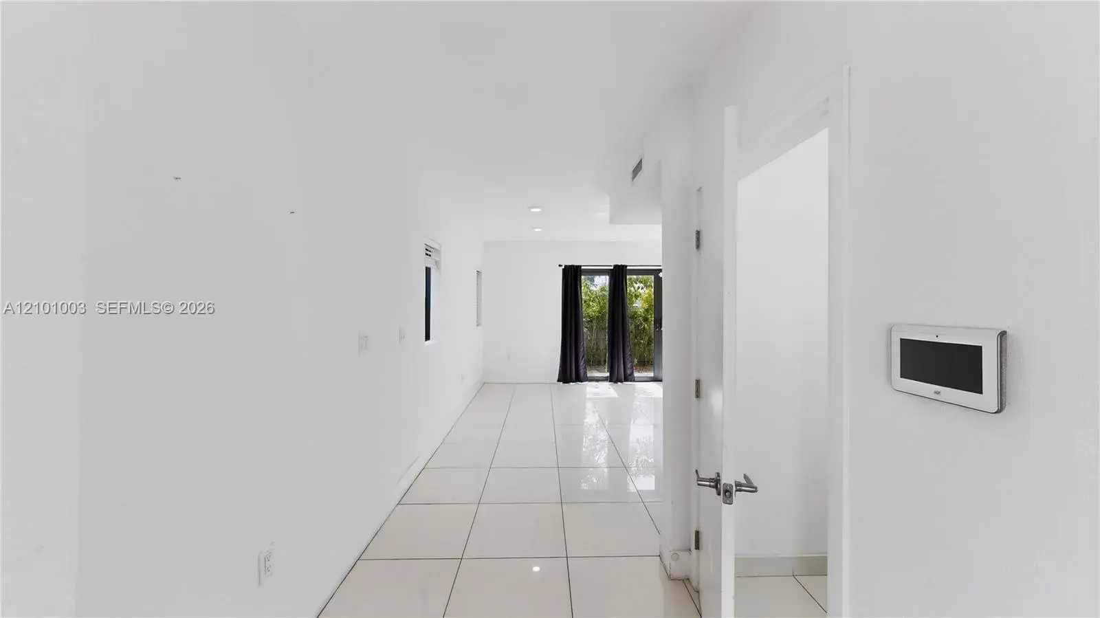 218 NW 11th Ct, Florida City FL 33034