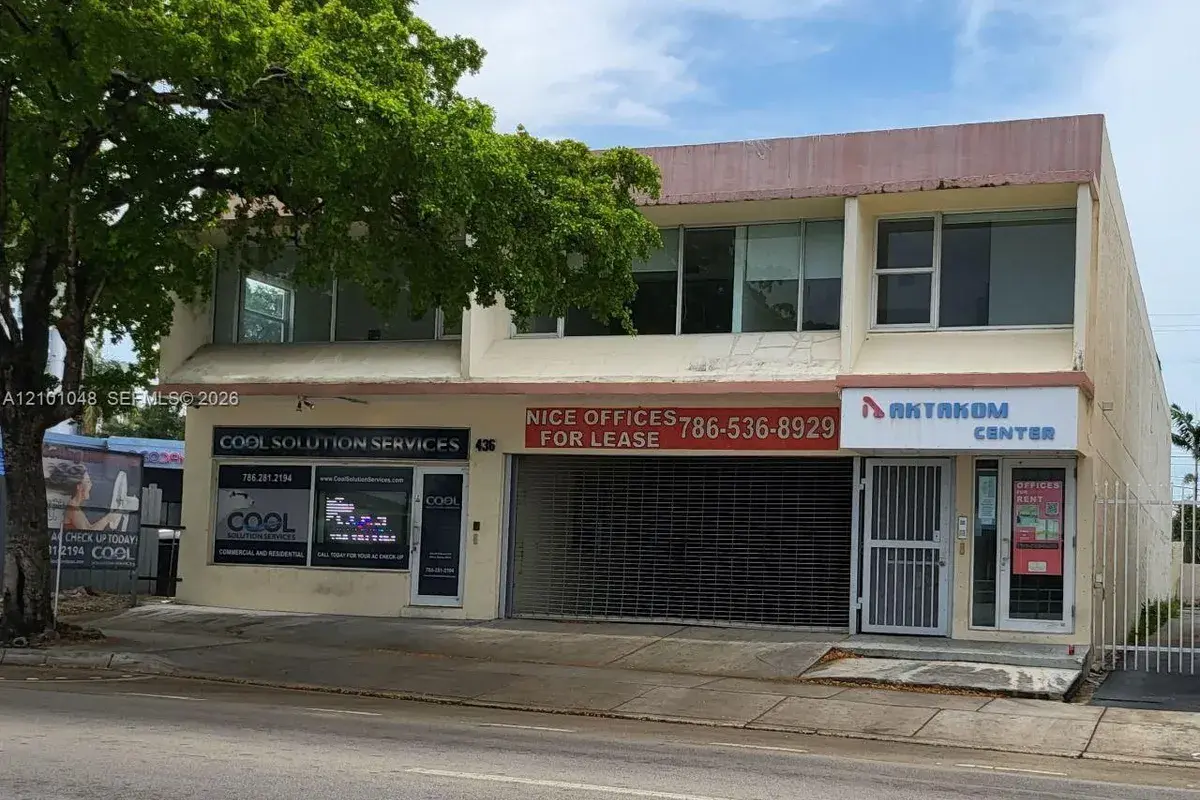 436 SW 8th St, Miami FL 33130