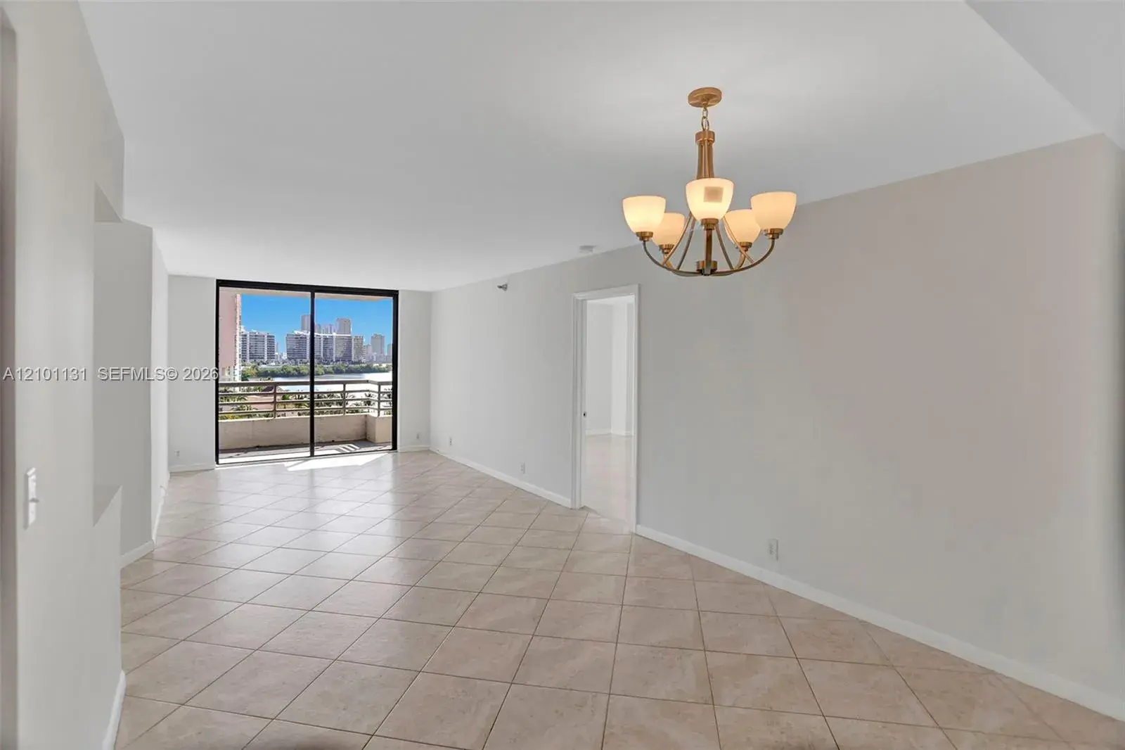 3300 NE 191st St # 1016, Aventura FL 33180