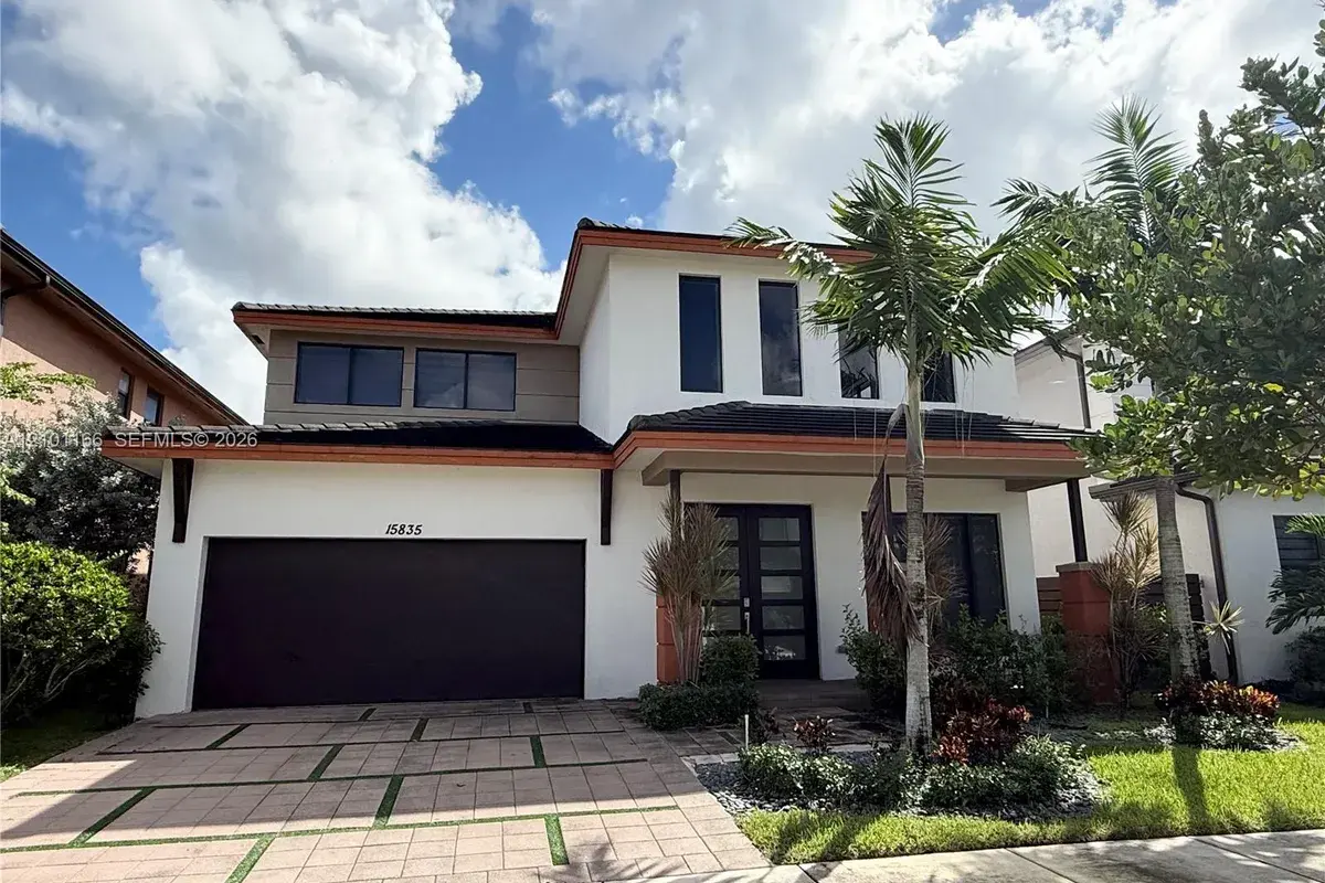15835 NW 87th Ct, Miami Lakes FL 33018