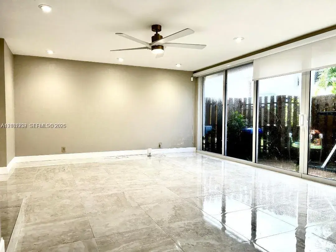 875 NW 80th Ter # 1, Plantation FL 33324