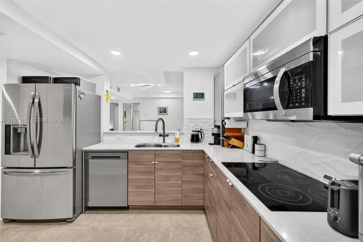529 E Sheridan St # 3041, Dania Beach FL 33004