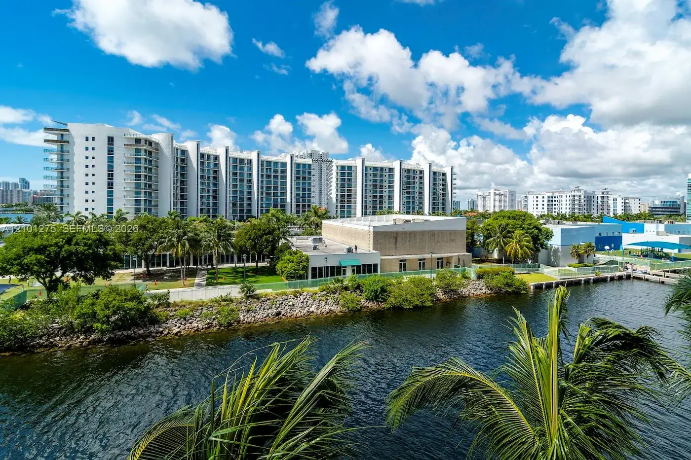 3330 NE 190 ST # 516, Aventura FL 33180