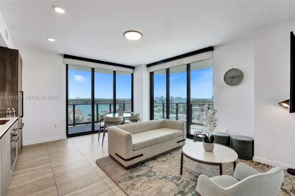 580 72nd St # 1110, Miami Beach FL 33141