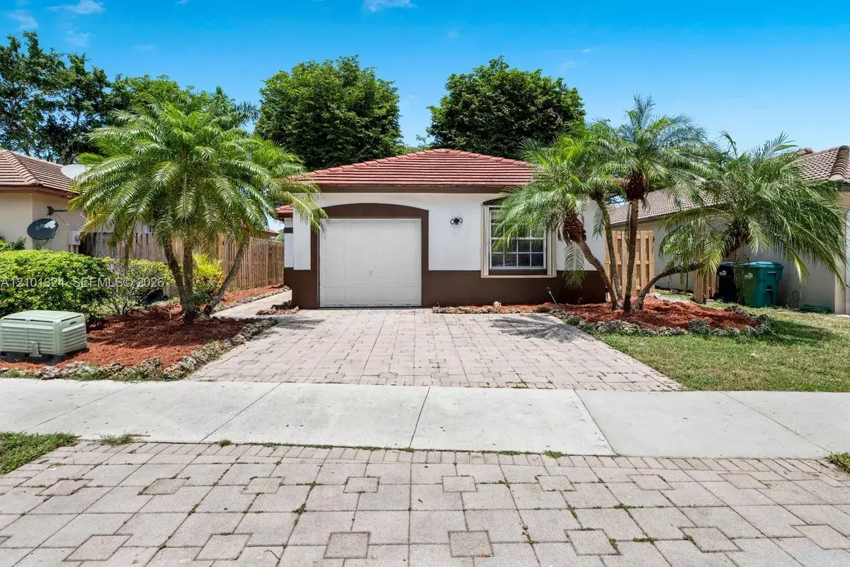 14613 SW 155th Pl, Miami FL 33196