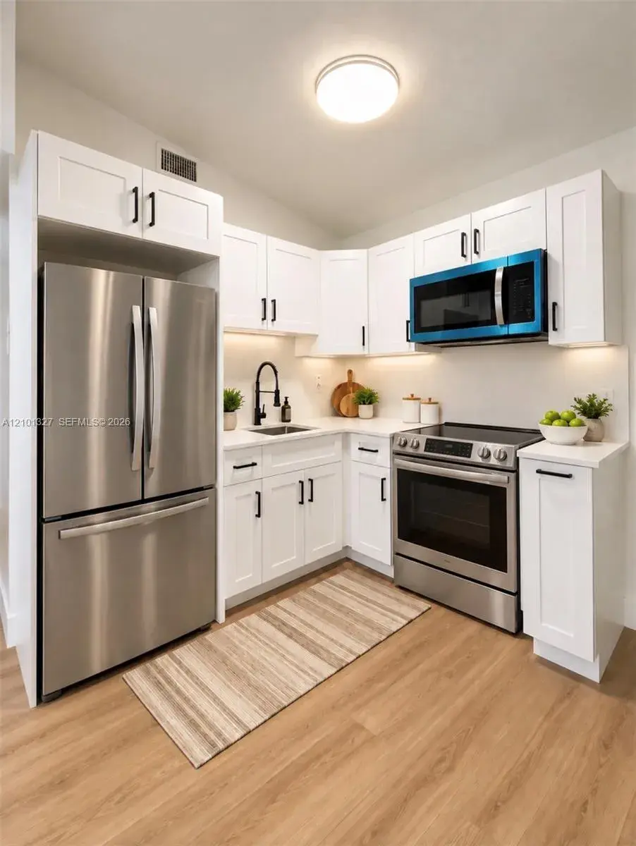 1636 NW 16th St, Fort Lauderdale FL 33311