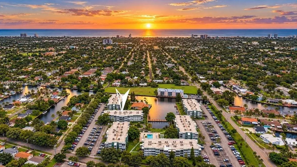 2751 Taft St # 404, Hollywood FL 33020