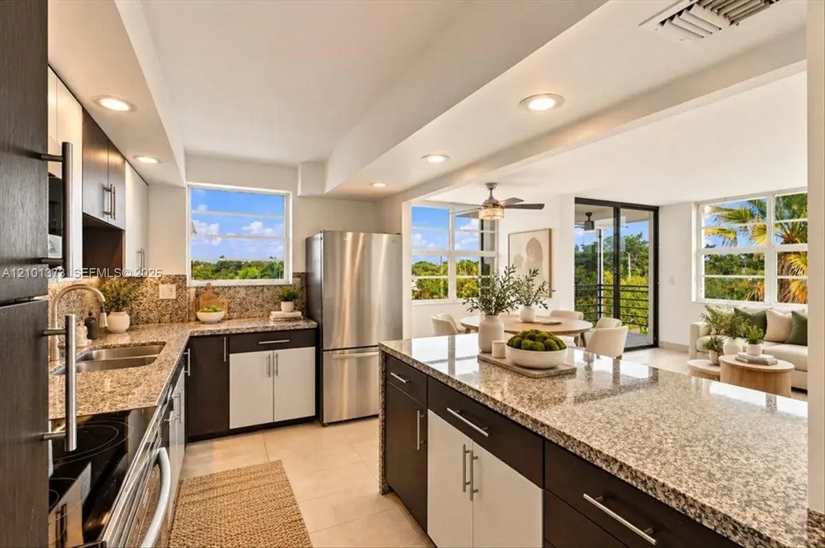 2751 Taft St # 404, Hollywood FL 33020
