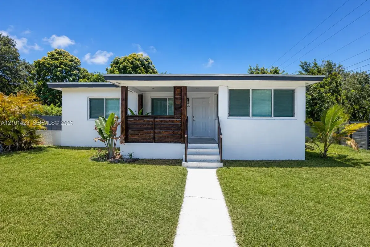 1800 NE 154th St, North Miami Beach FL 33162