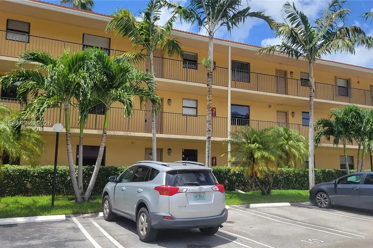 11477 NW 39th Ct # 1, Coral Springs FL 33065