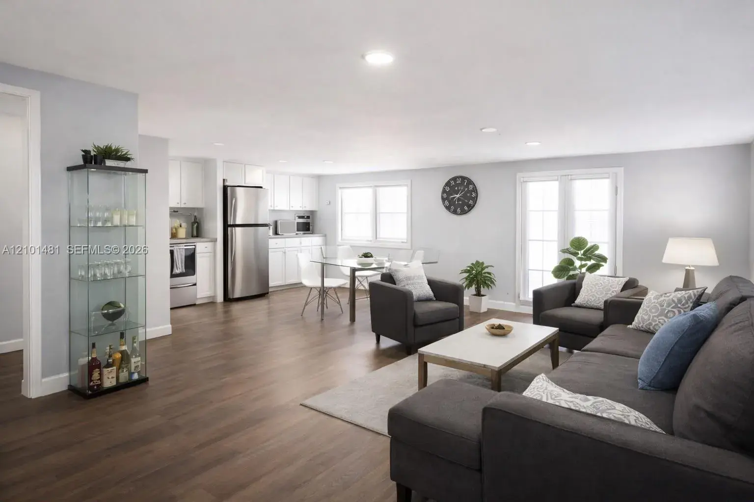 3120 W Hallandale Beach Blvd #613, Hallandale Beach FL 33009