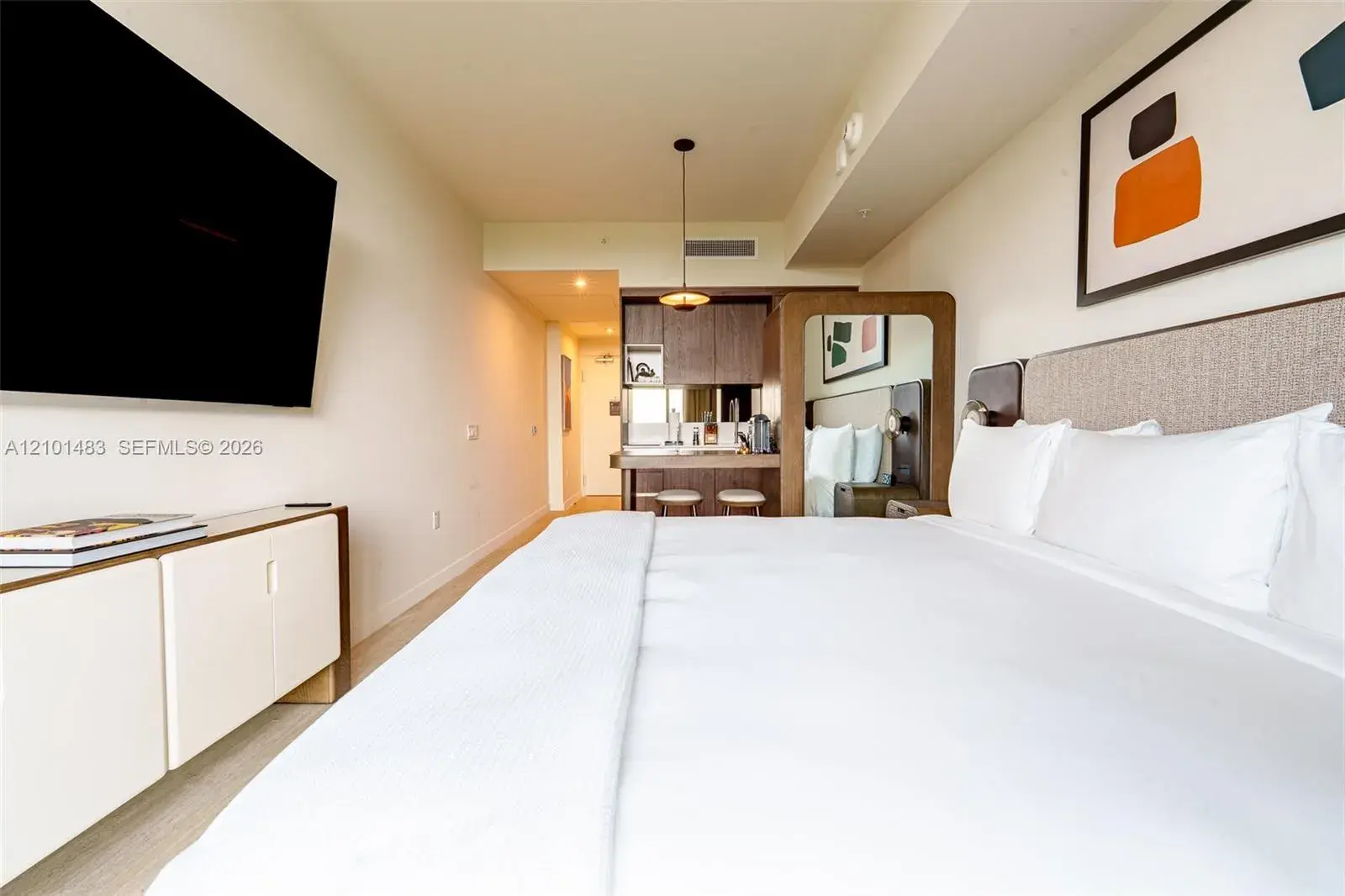 1611 SW 2nd Ave # 613, Miami FL 33129