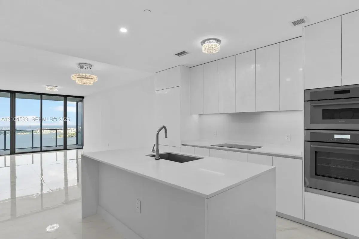 700 NE 24 Street # 4906, Miami FL 33137
