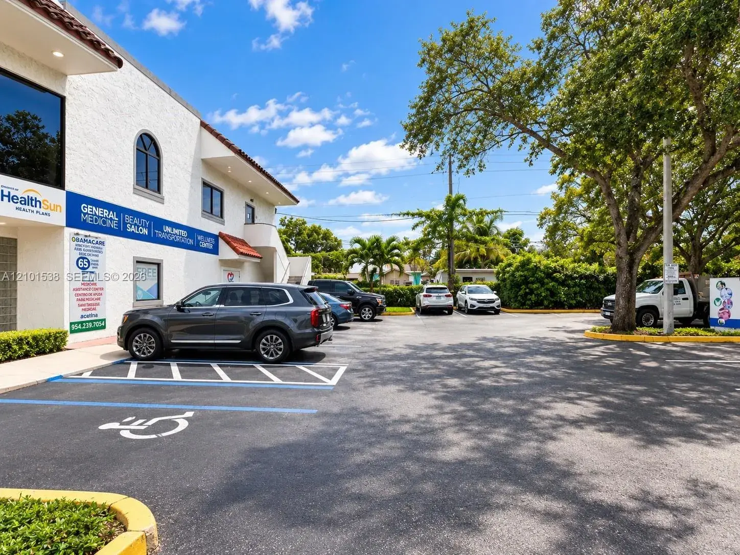 6109 Pembroke Rd, Hollywood FL 33023