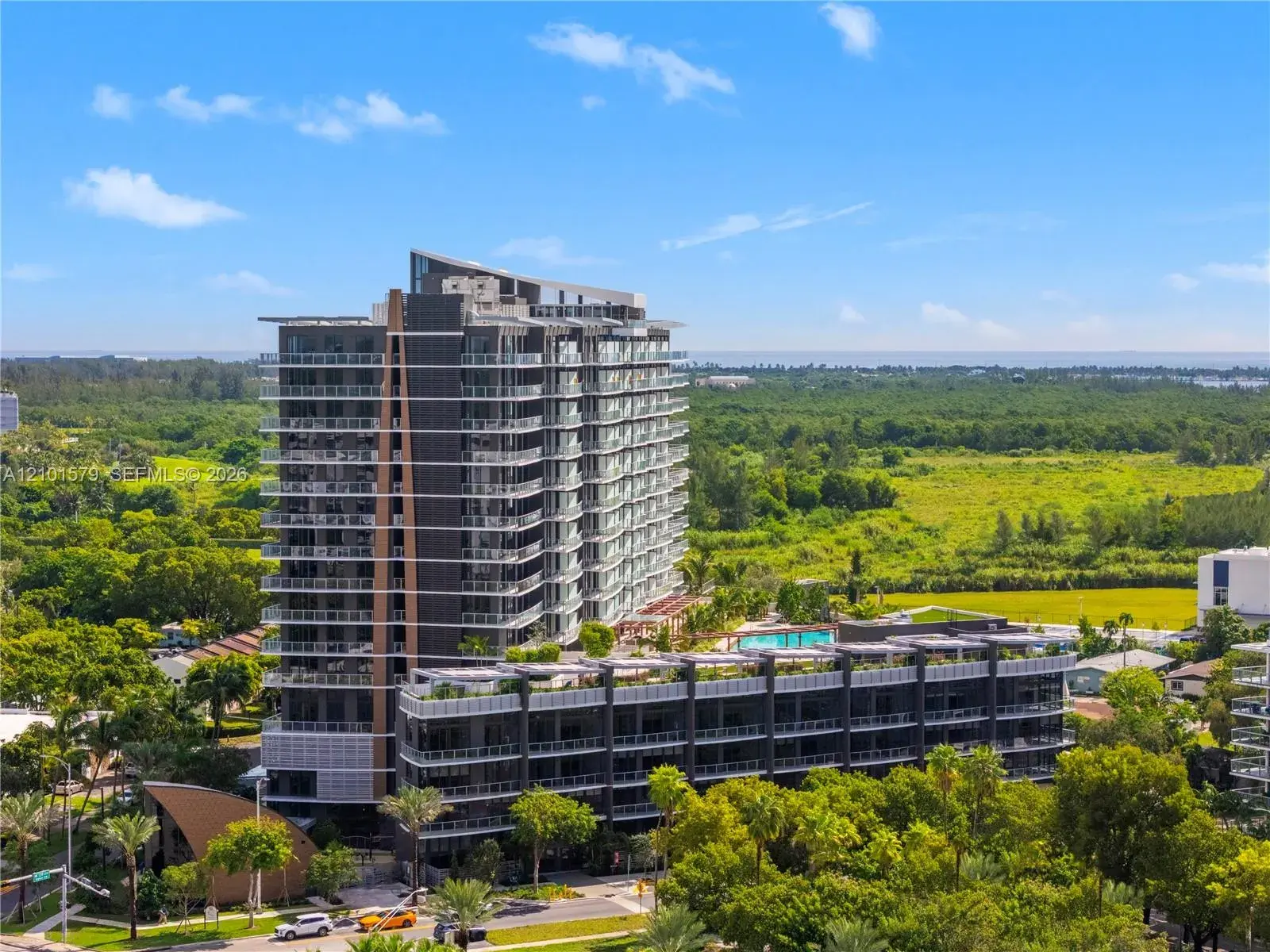 13899 Biscayne Blvd # 1021, North Miami Beach FL 33181