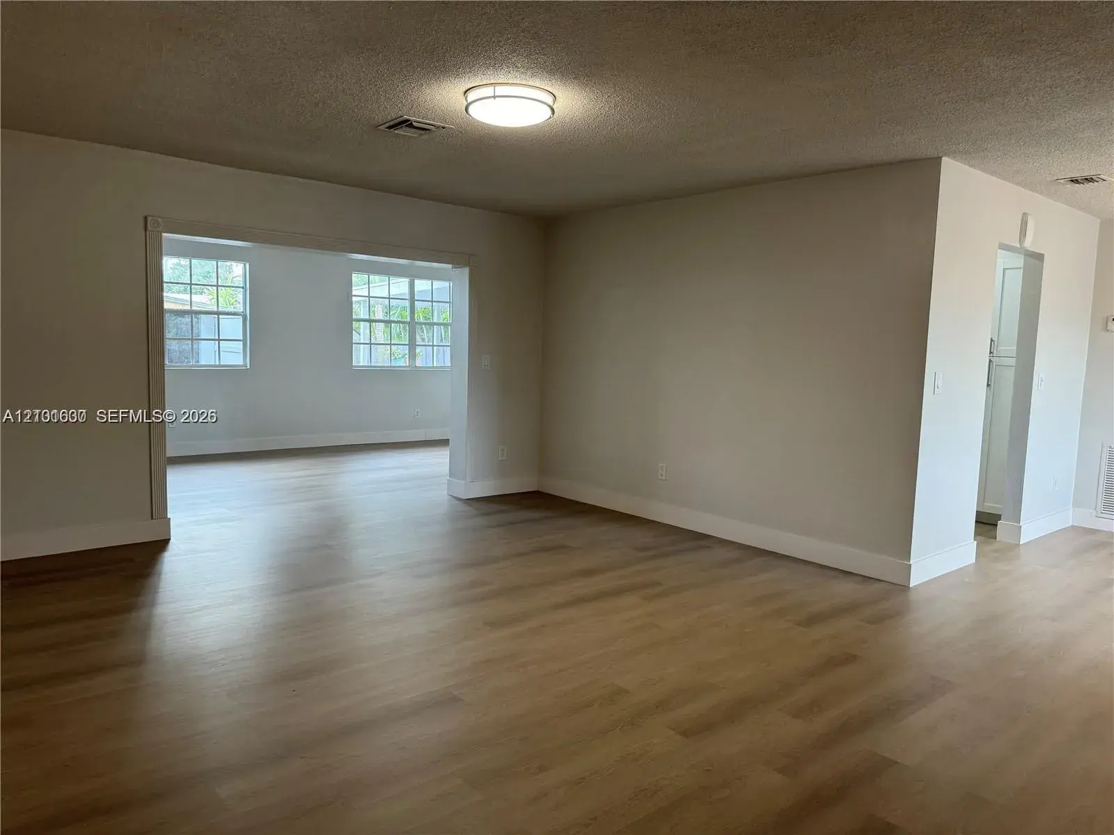 8730 Taft St, Pembroke Pines FL 33024