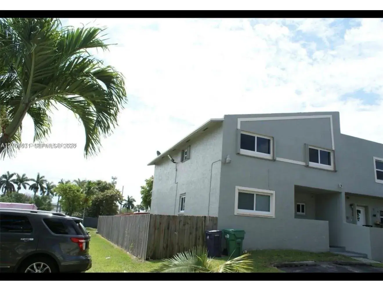 9030 SW 203rd Ter, Cutler Bay FL 33189