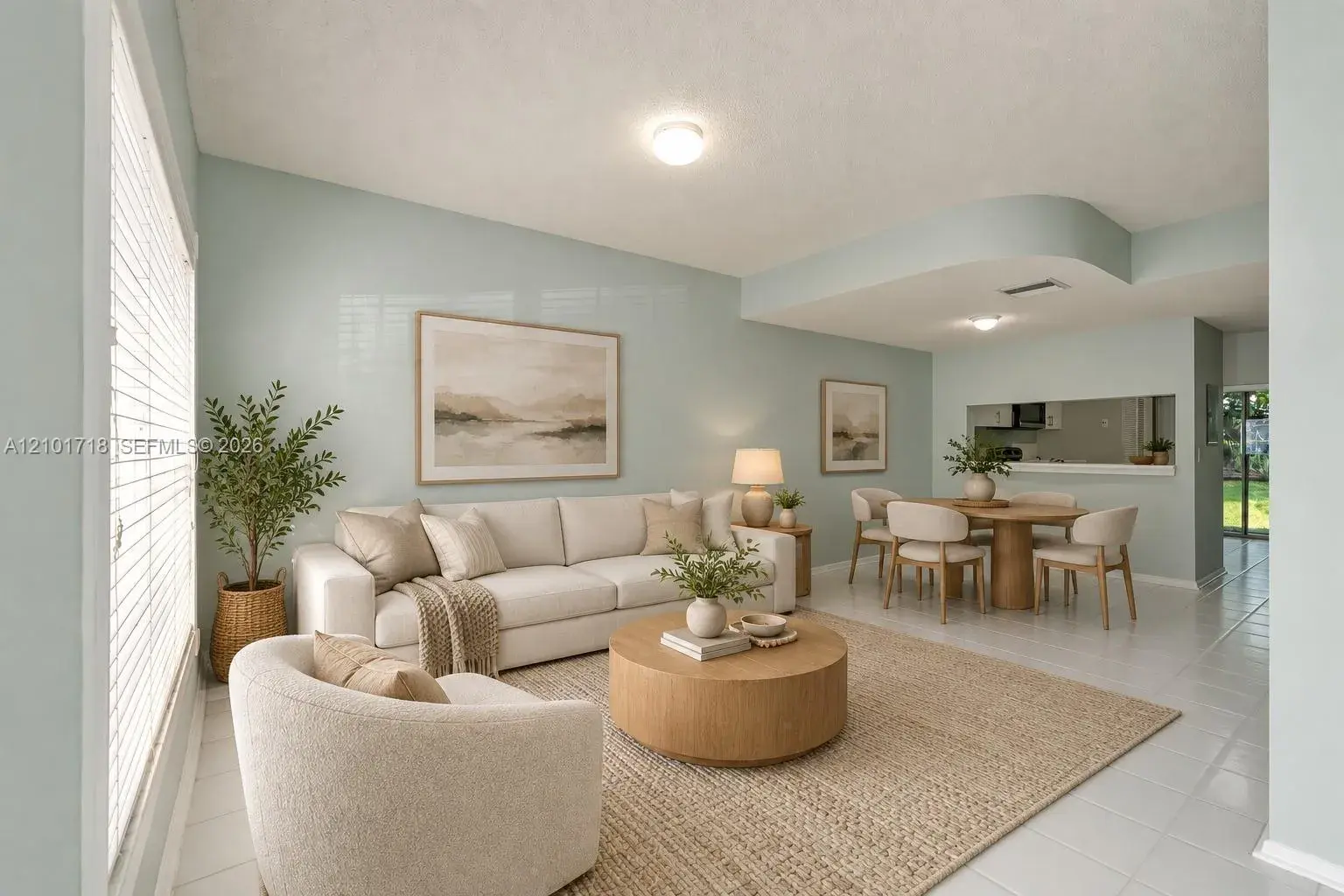 16679 Hemingway Dr, Weston FL 33326