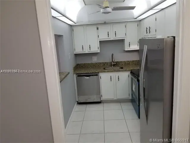 4160 Inverrary Dr # 505, Lauderhill FL 33319