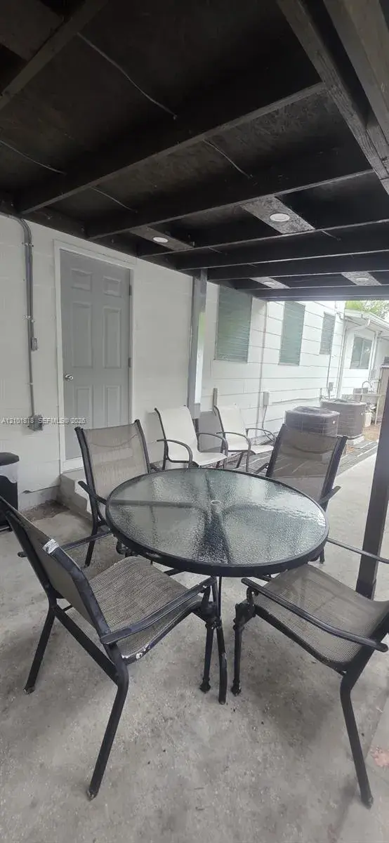 3411 N 12 Street, Tampa FL 33605
