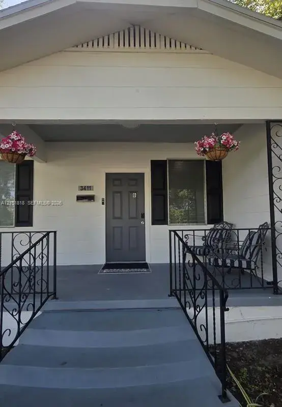 3411 N 12 Street, Tampa FL 33605