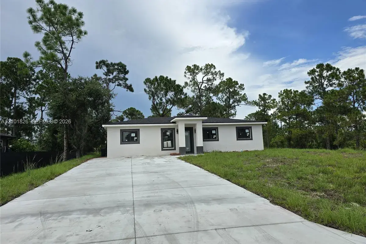 1031 E Hansen, Lehigh Acres FL 33974